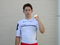 新山 響平