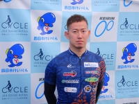 脇本 雄太