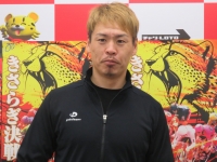 浅井 康太