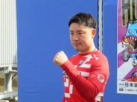 岩津 裕介