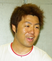 山田 義彦
