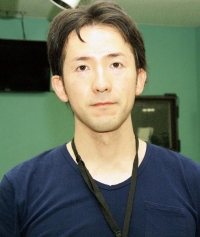 山本 健也