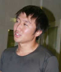 湯浅 大輔