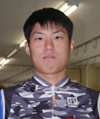格清 洋介