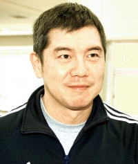 眞原 健一