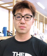 山田 義彦