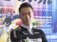 新田 祐大