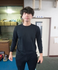 仲野 結音
