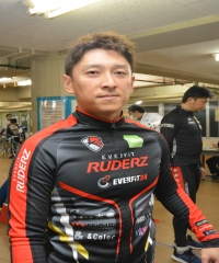 山本 紳貴