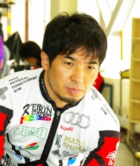 村上 義弘