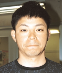 新納 大輝