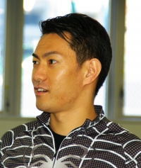 山本 奨