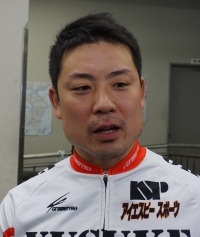 岩津 裕介