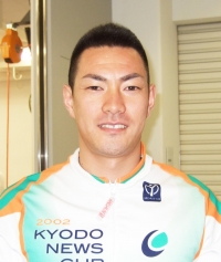 山本 奨