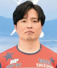 岡村 潤