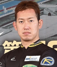 脇本 雄太