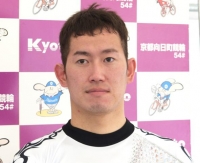 脇本 雄太