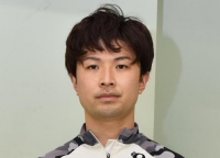 中井 俊亮