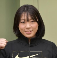 児玉 碧衣