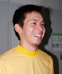山本 拳也