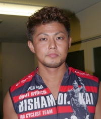 掛水 泰範