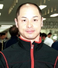 北津留 翼