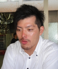 岸川 哲也