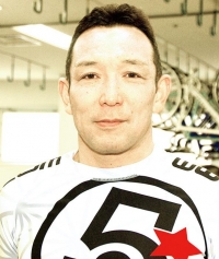 三宅 伸