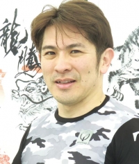 皿屋 豊