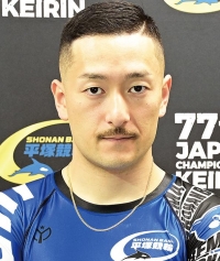 松井 宏佑