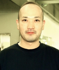 川崎 健次