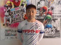 山岸 佳太