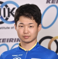 上野 恭哉