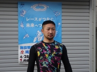 山岸 佳太