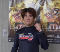 大石 剣士