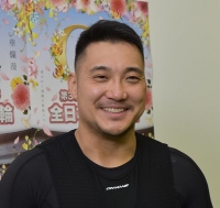 神山 拓弥