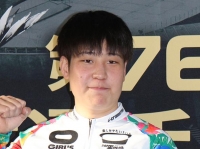 柳原 真緒