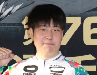 柳原 真緒