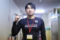 菅野 航基