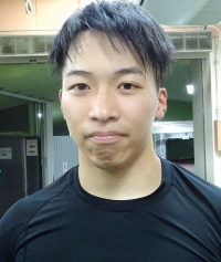 中原 航大