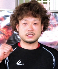 白上 翔