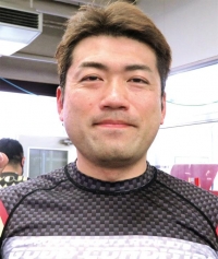 佐方 良行