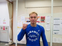 山本 勝利