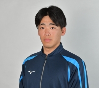 小川 三士郎