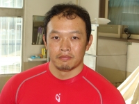 大塚 英伸