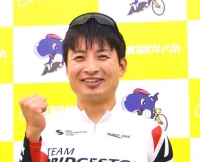 橋本 英也
