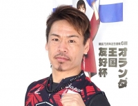 浅井 康太