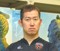 脇本 雄太