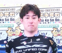 上杉 嘉槻