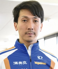 笹倉 慎也